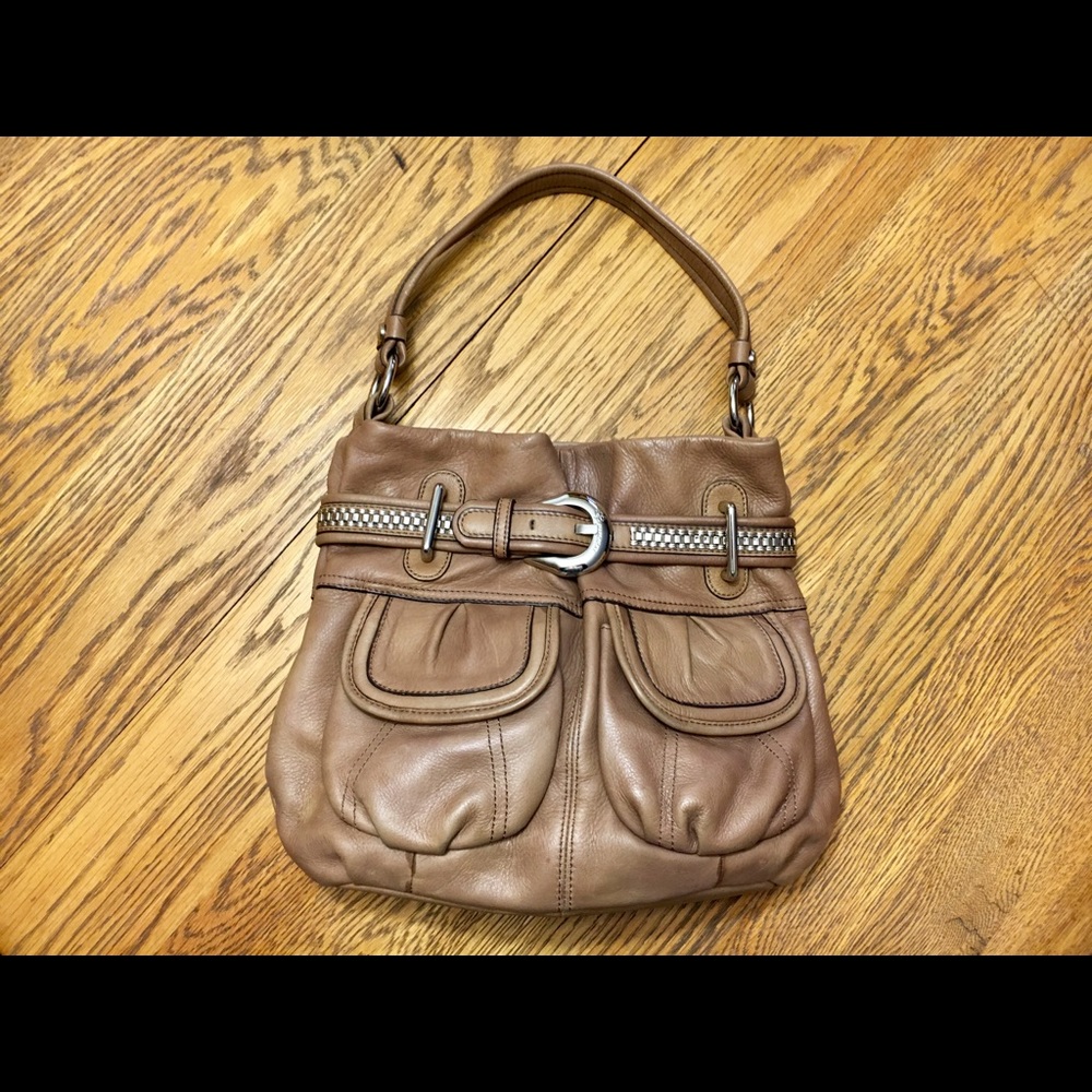 B. Makowsky Tan Bag